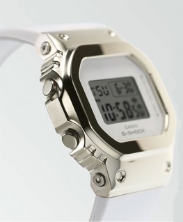 montre-casio-g-shock-digitale-dore_GM-S5600G-7ER