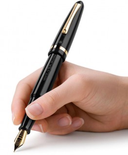 stylo-plume-montegrappa-venetia-hero-local-black_ISVEN3AC-porte