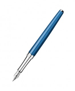 stylo-plume-caran-dache-leman-slim-grand-bleu_4791.168-caran-dache-ouvert