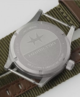 montre-hamilton-khaki-field-quartz-33mm_h69301930-hamilton-fond-boite